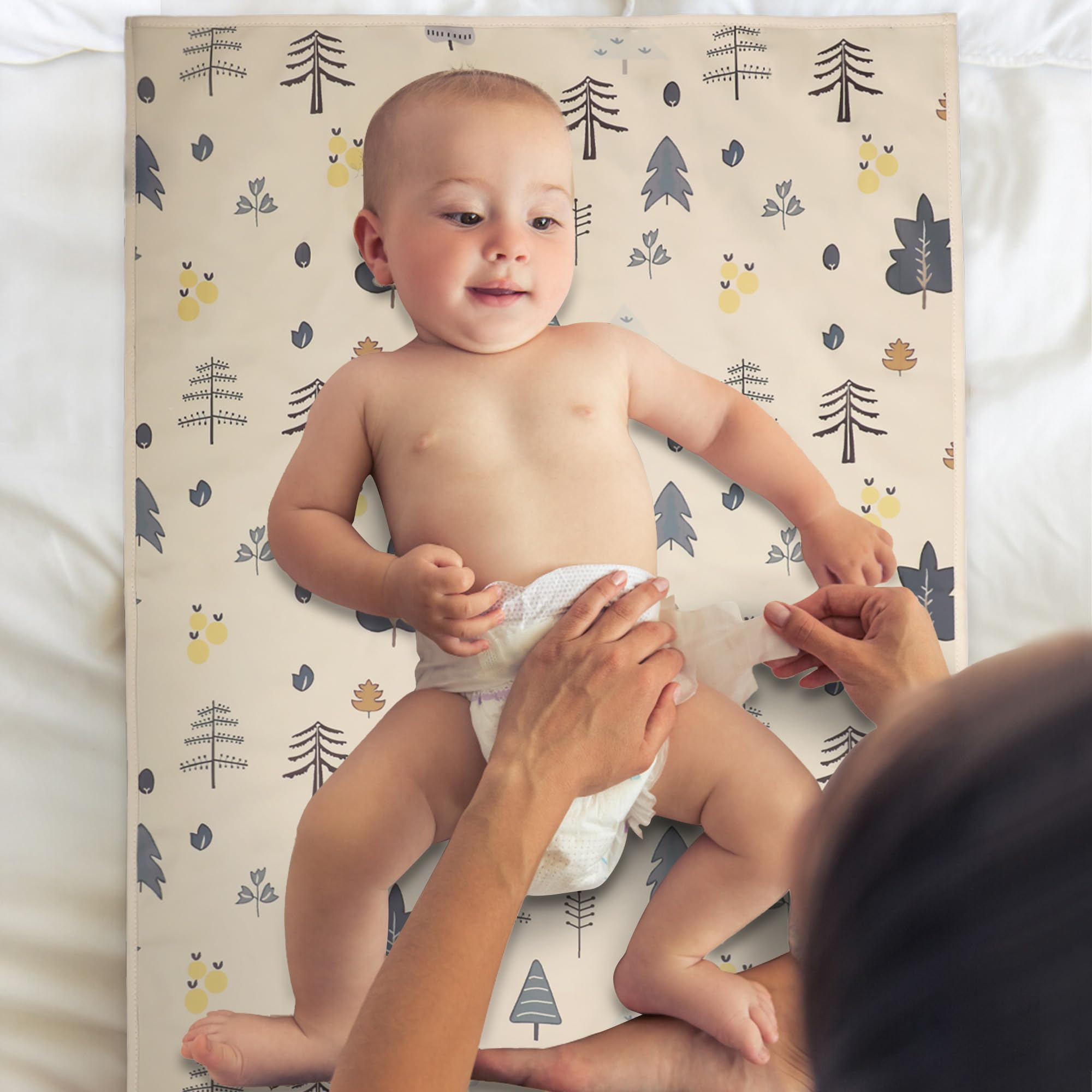 PHOEBUS BABY portable travel-changing mat compact folded for on-the-go diaper changes
