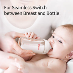 Pigeon silicone nipple S close-up emphasizes soft natural feel for comfortable feeding transitions.