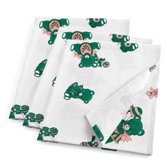 Pill Thing bear-design receiving blanket—soft 100% cotton for breathable swaddling and nursing cover.