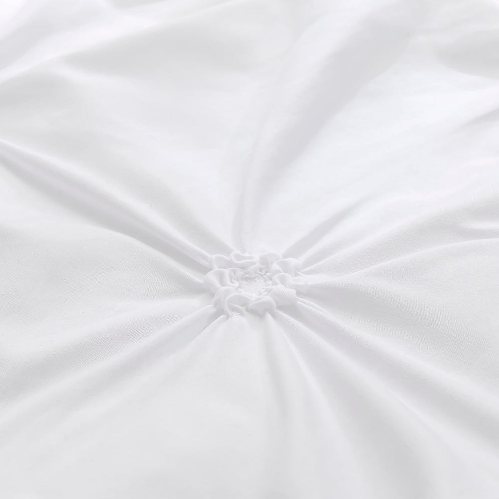 PINNKKU blanket 35x45 shot conveys warmth and versatile nap time use.