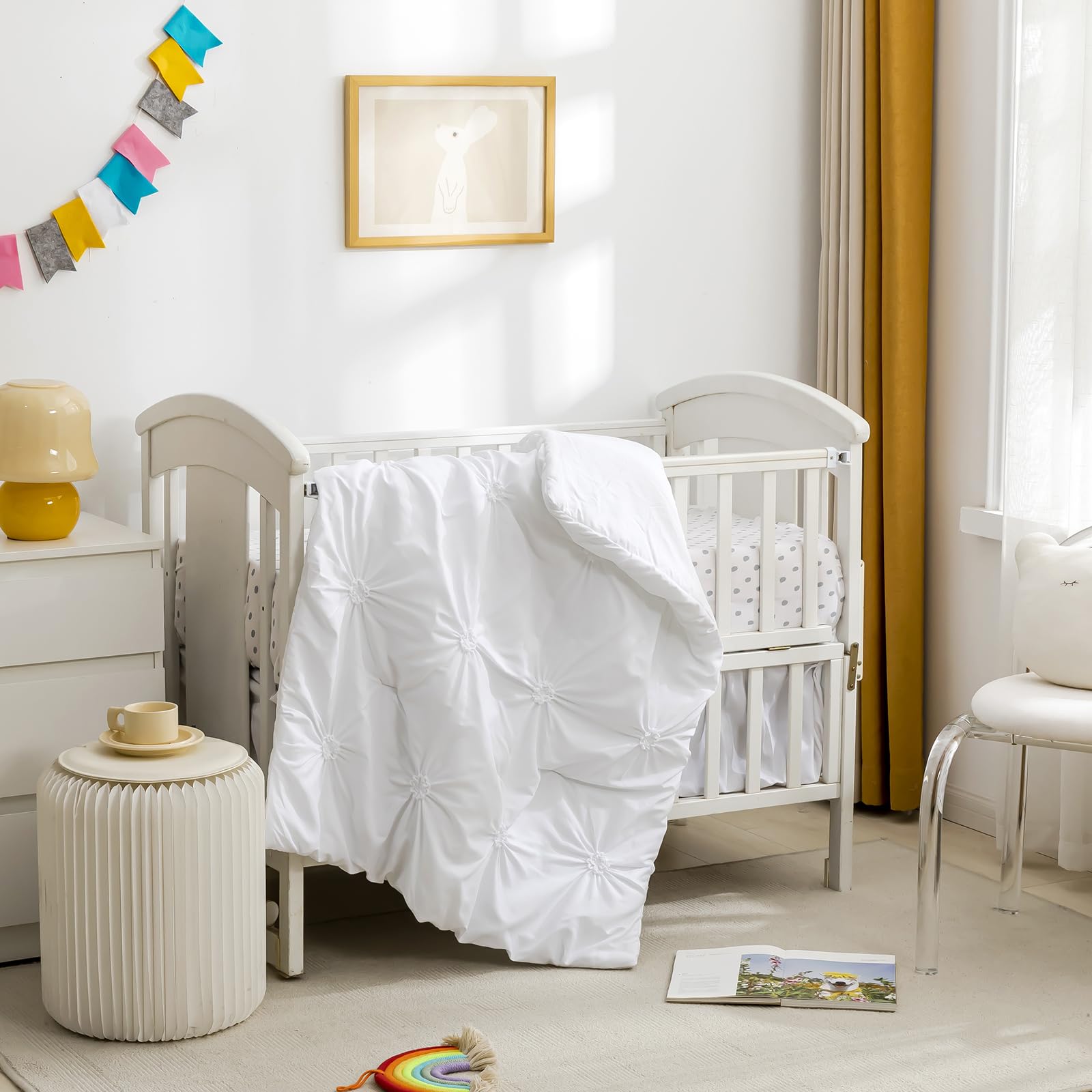 PINNKKU soft microfiber close-up emphasizes gentle fabric and baby-friendly comfort.