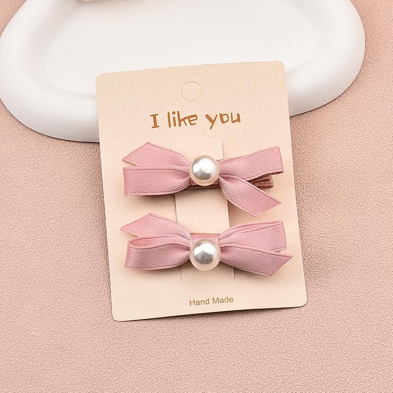 Pliwcas baby girls hair bow clip ideal for toddlers and everyday outfits.