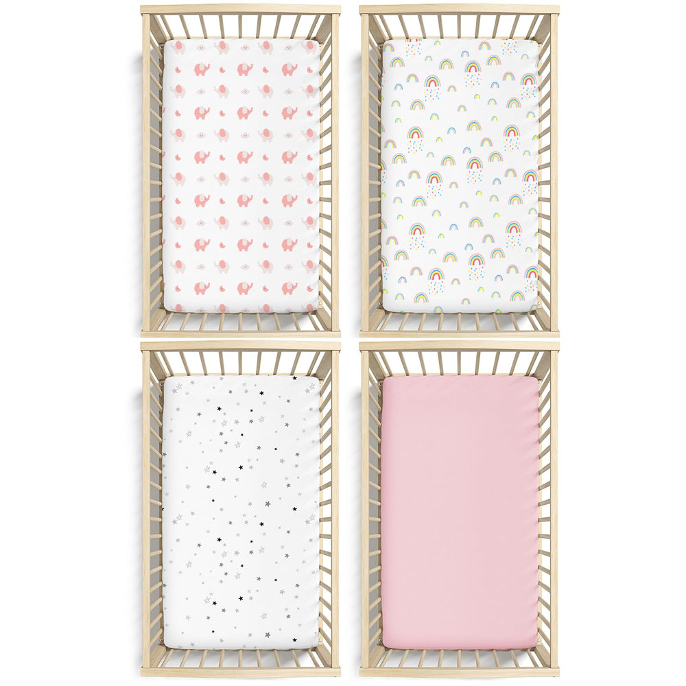 Plushii elastic edge keeps sheets securely in place during naps.