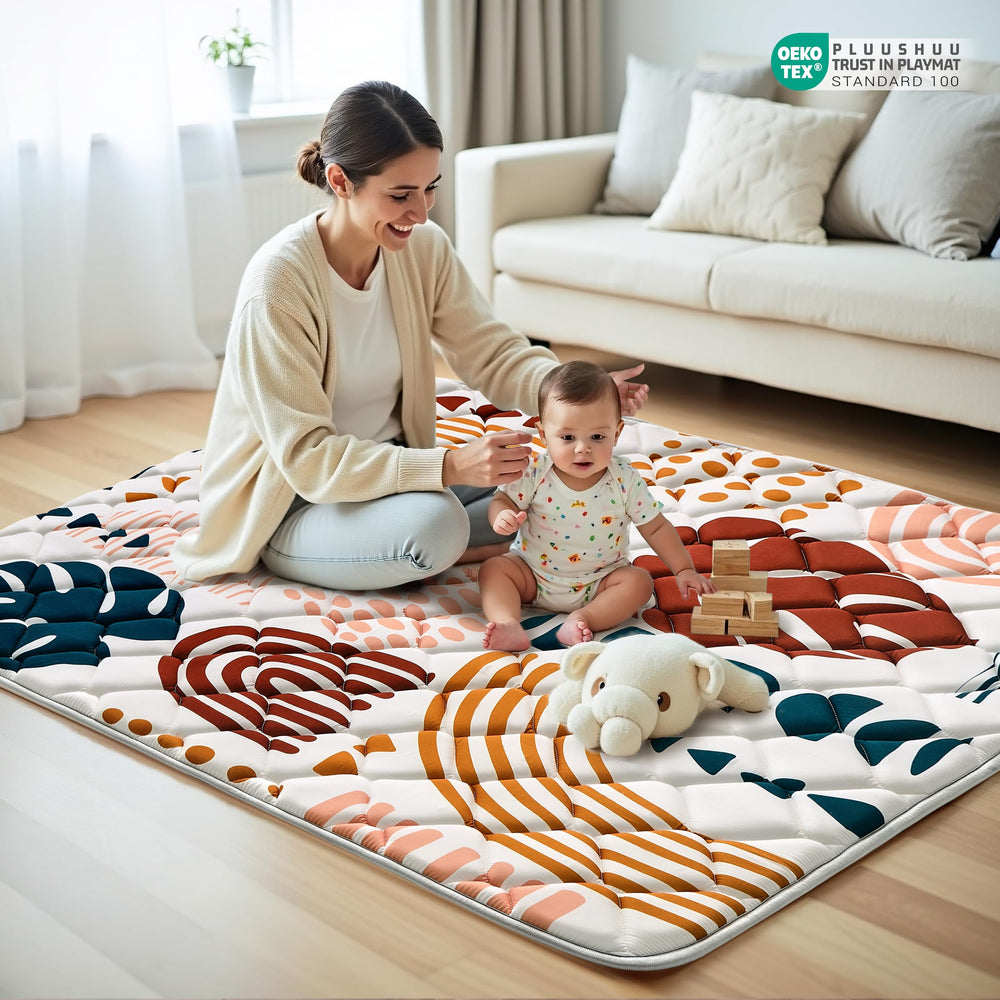 PLUUSHUU 2cm-thick foam surface provides cushioned comfort during playtime