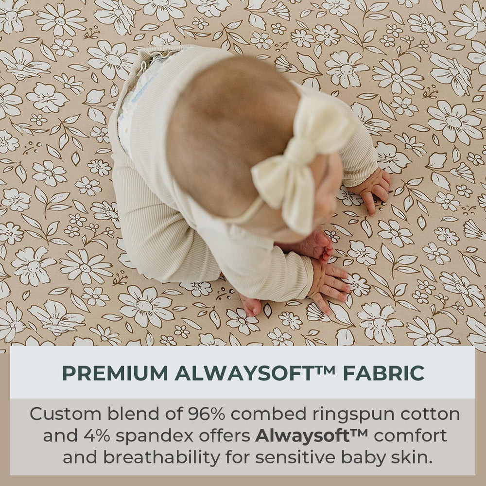 Pobibaby Meadow cover showing elastic wrap for secure fit.