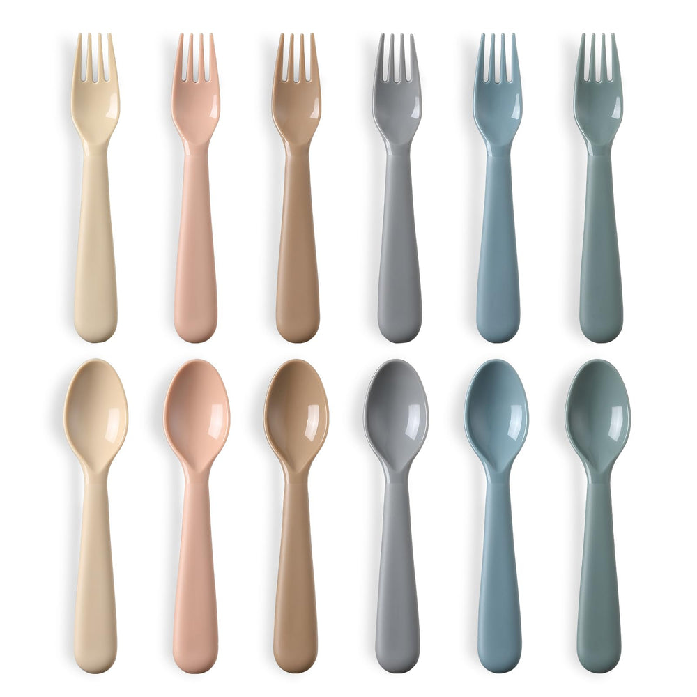 POIKSHARK toddler utensils set packaged for quick grab-and-go meals