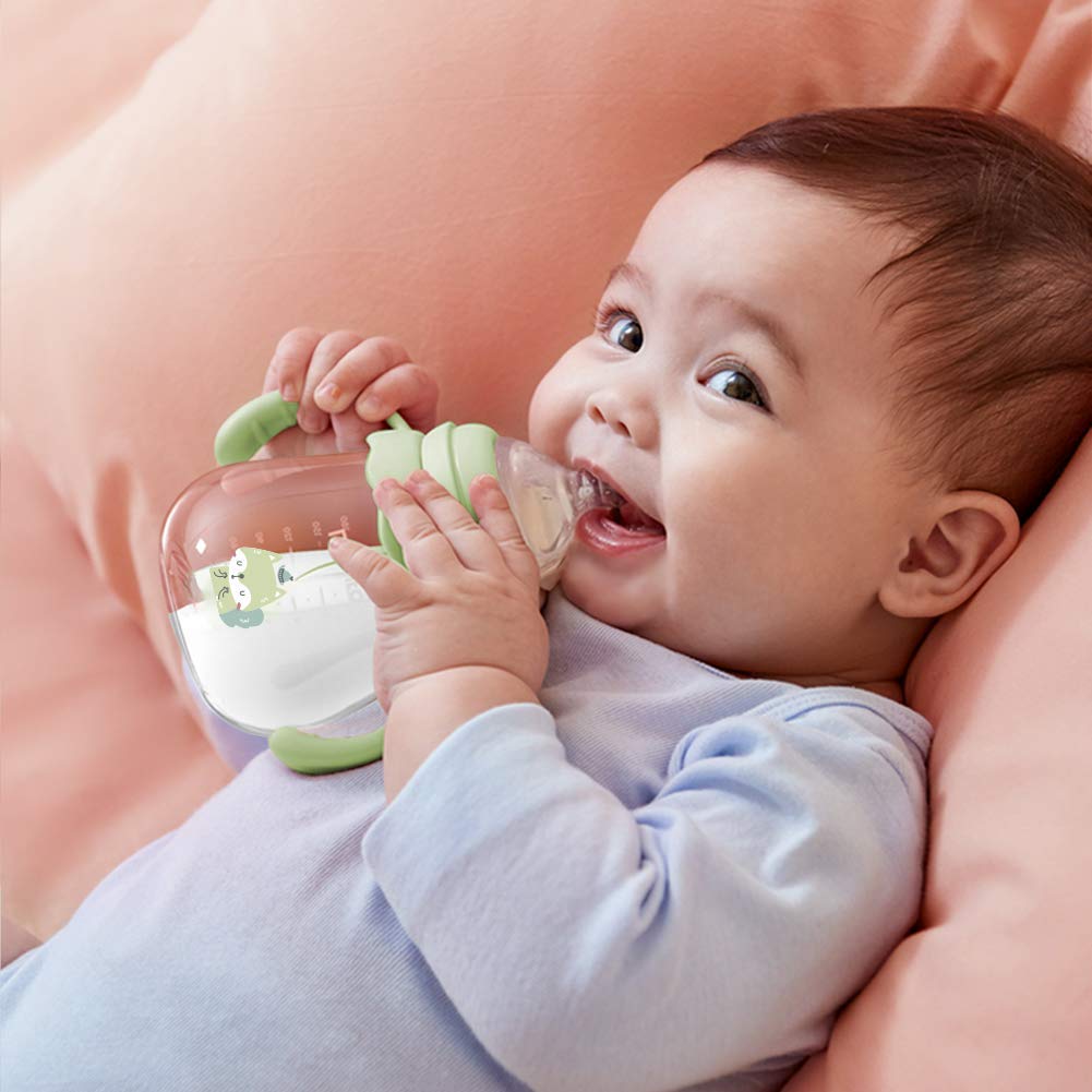 POTATO bottle includes two replaceable nipples for different feeding stages