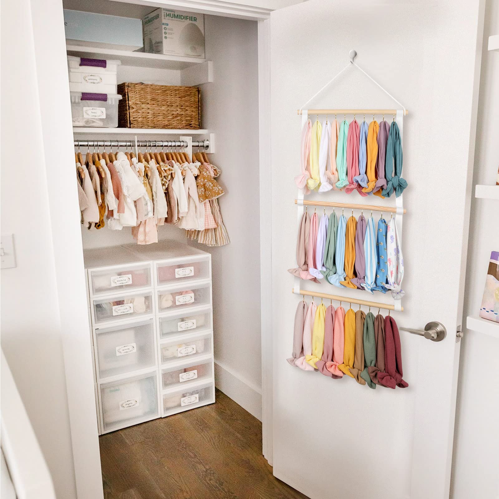 POVETIRE dresser-organization helps keep a tidy kids' room and dresser top.