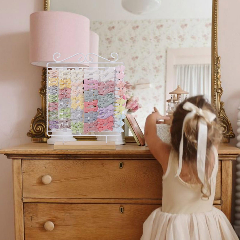 POVETIRE kid-friendly organizer helps reduce clutter on the vanity or dresser.