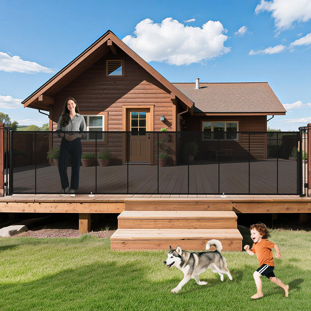 Pravoluxmax retractable gate fully extended shows wide-width coverage for large openings.