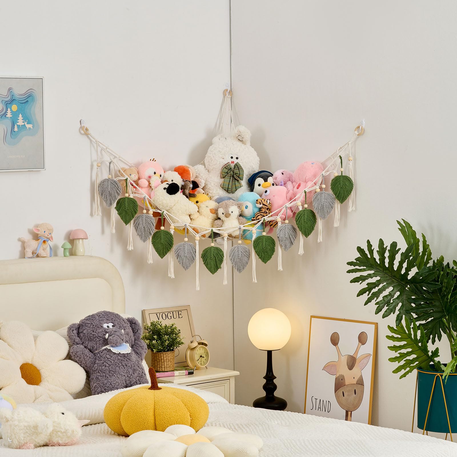 Pretty Jolly plush toy hammock large capacity highlights sturdy three-point hanging loop.