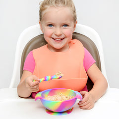 PrimaStella silicone chew spoon set first-stage-feeding shows ideal size for 6+ months infants.
