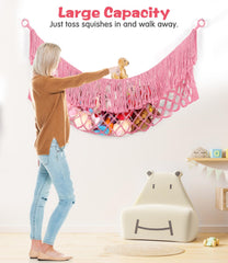 PrimZooty wall-pocket-design provides easy access and space-saving organization.