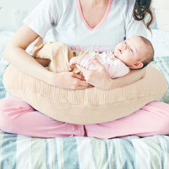 Pro Goleem muslin nursing cover beige pack-shot shows universal fit for standard pillows