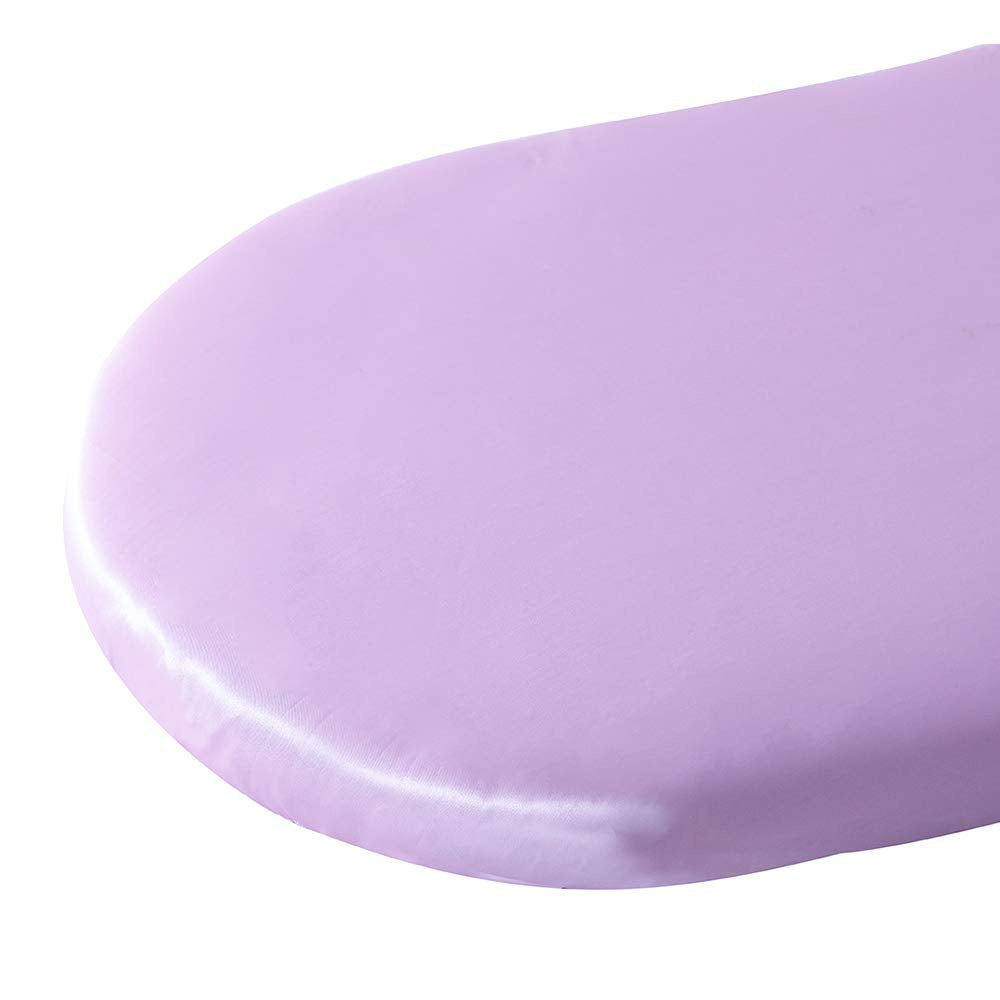 Pro Goleem satin bassinet sheet overview demonstrates secure elastic edge for snug fit