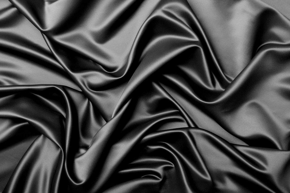 Pro Goleem satin-soft crib sheet universal-fit 52x28 demonstrates secure elastic bottom