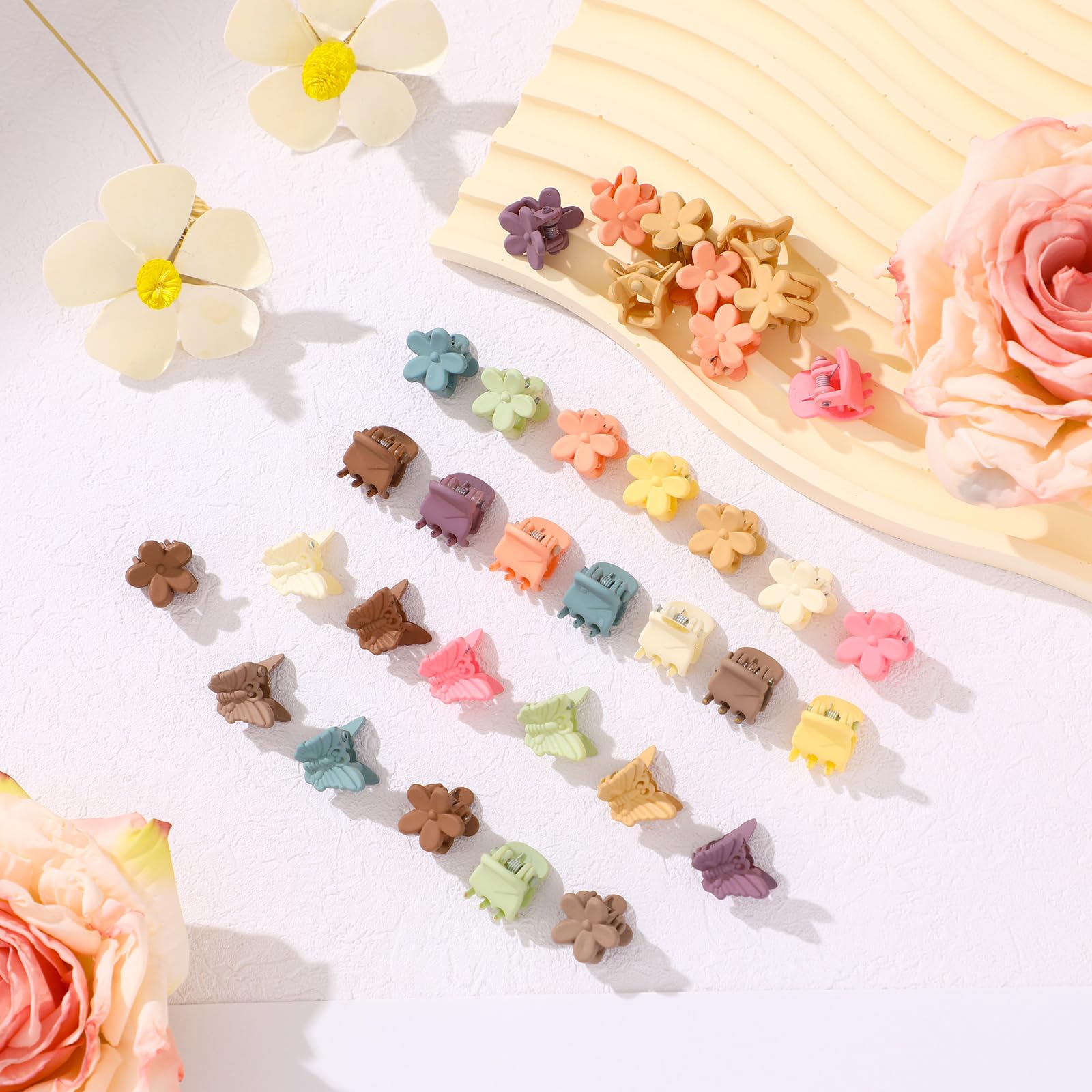 ProSuites organizer display neatly showcasing three clip styles.