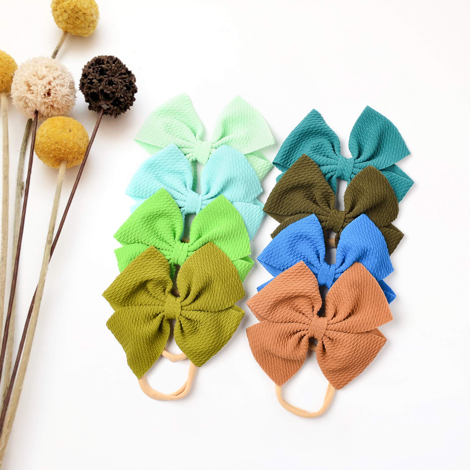 Prohouse colorful bow set provides versatile styling options.