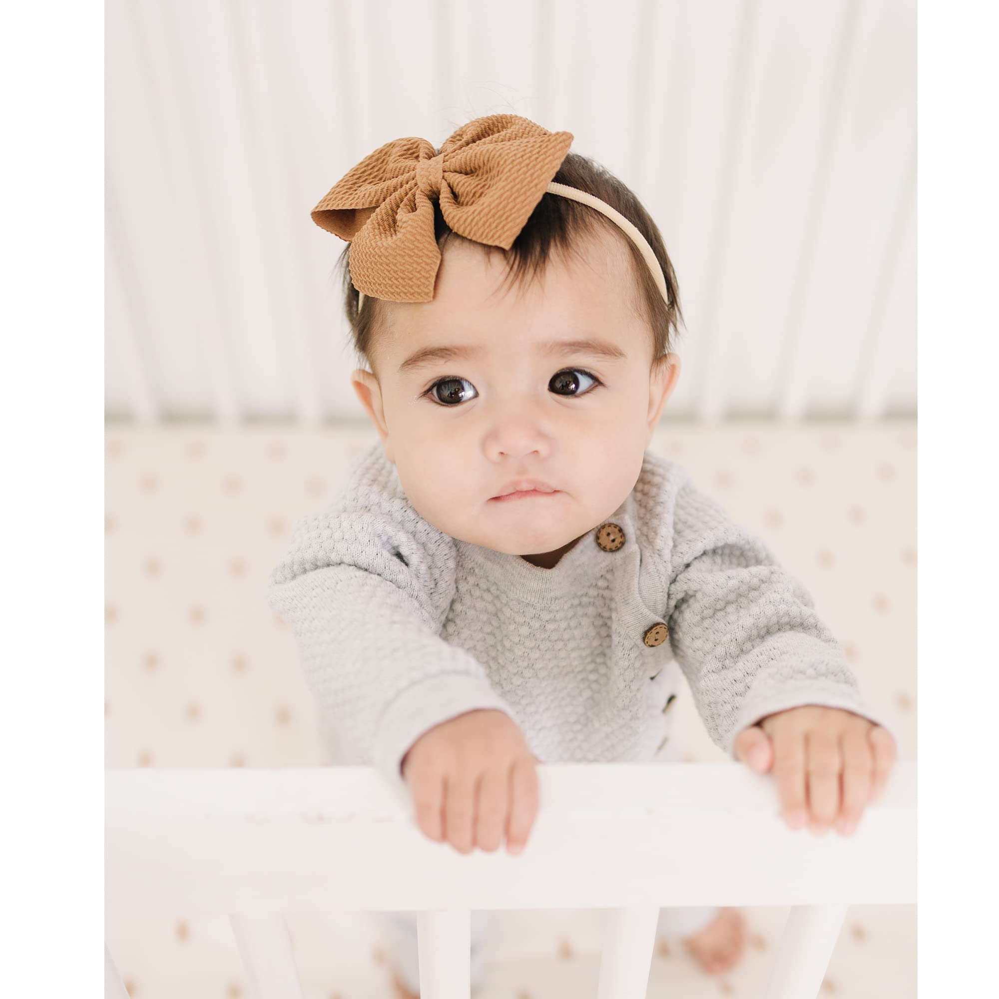 Prohouse no compression marks headbands protect delicate baby skin.