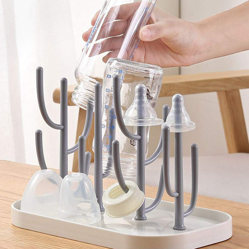 Pujito base with measured footprint helps organize kitchen space.