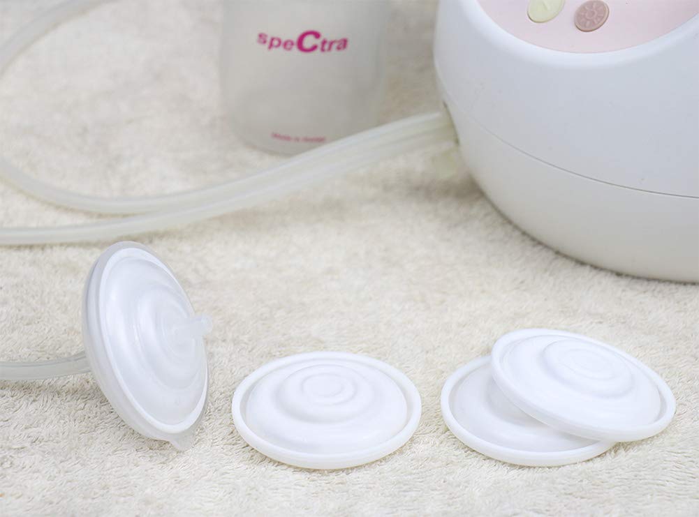 PUMPMOM-US cleaning-friendly design supports quick rinse and hands-on maintenance.