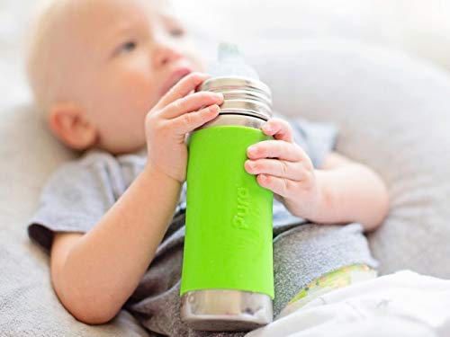 Pura Kiki silicone sleeve enables color customization on aqua bottle.