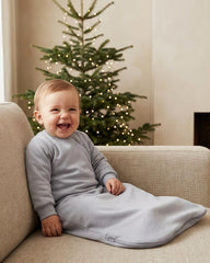 PurComfy Supersoft Sleep Sack 2-way zipper closeup enables easy diaper changes.