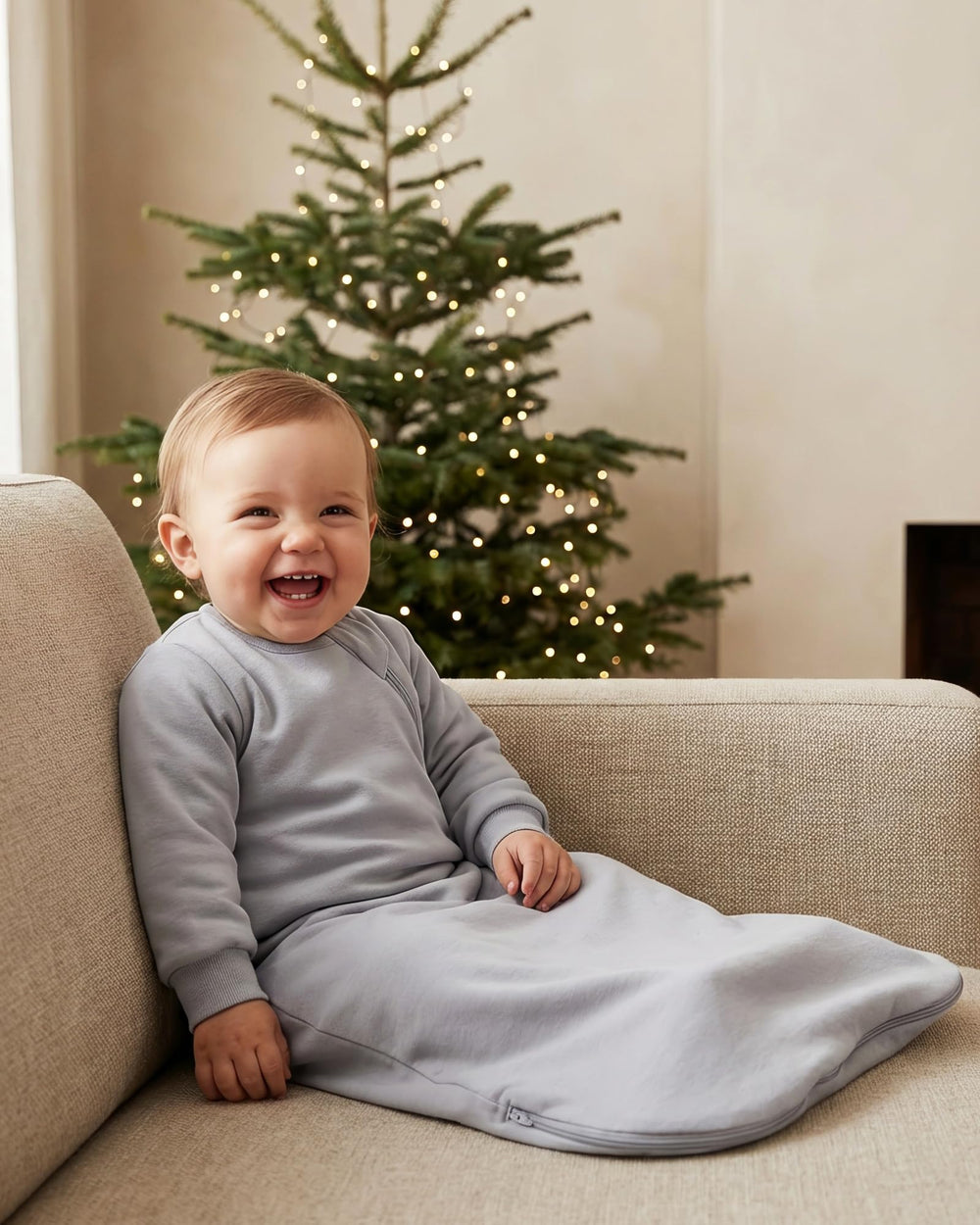 PurComfy Supersoft sleep sack 2-way zipper detail enables quick changes.