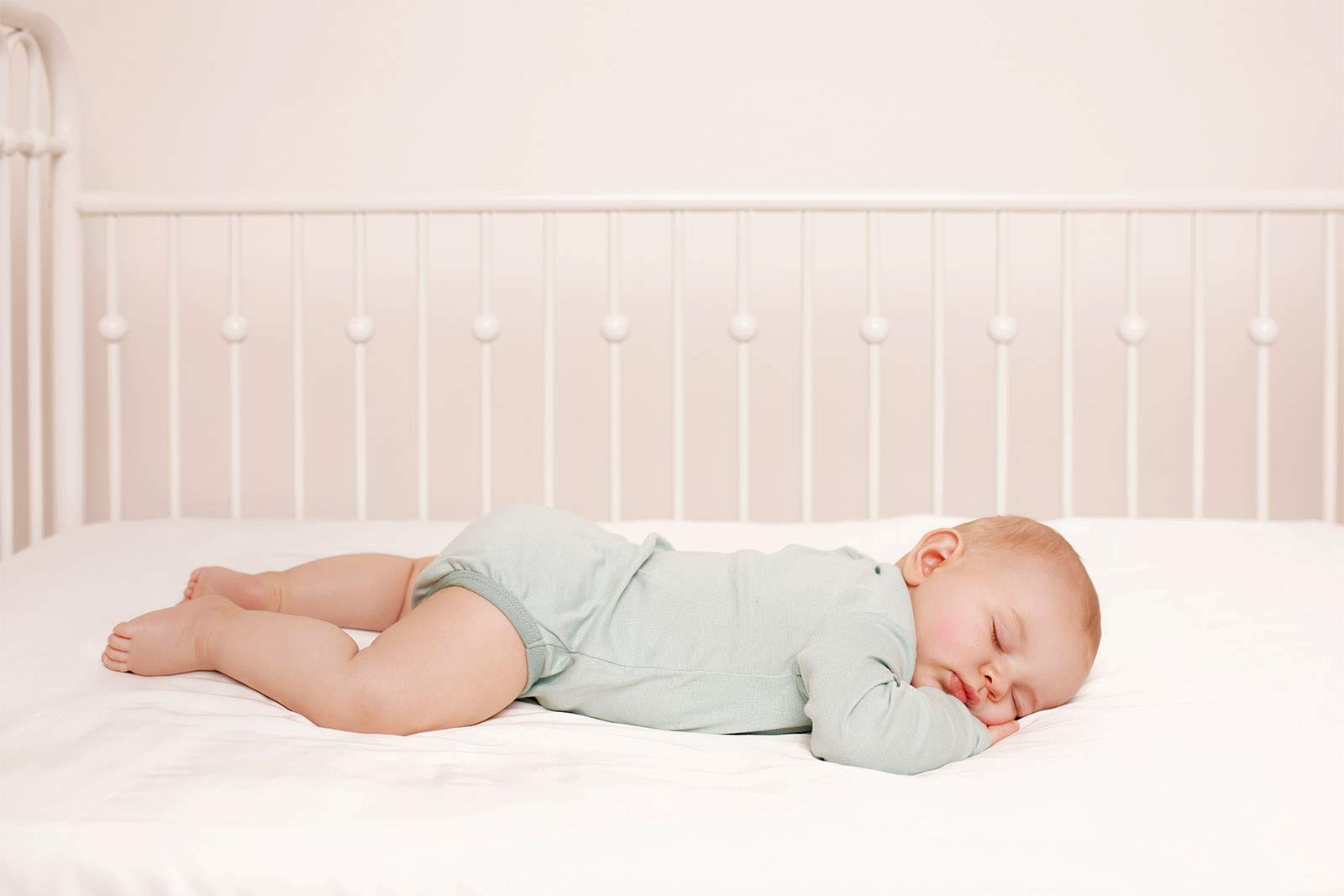 Pure Bamboo crib sheet fits standard 52x28x6 crib mattresses with secure elastic.
