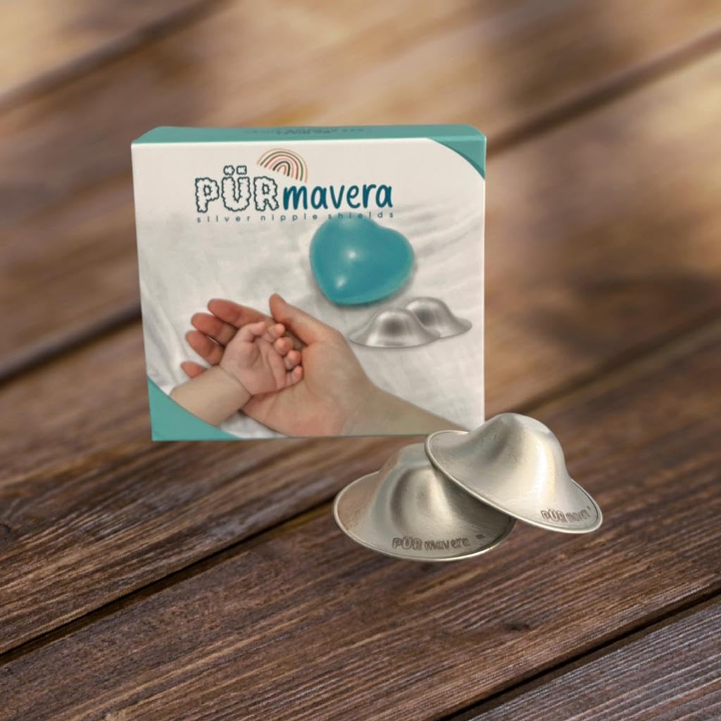 PÜRMAVERA Silver Nursing Cups easy-clean design for quick, hygienic use.
