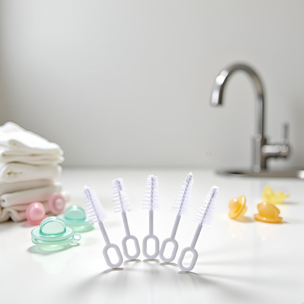 Pxiryanlow ergonomic handle on cleaning brush for comfortable grip