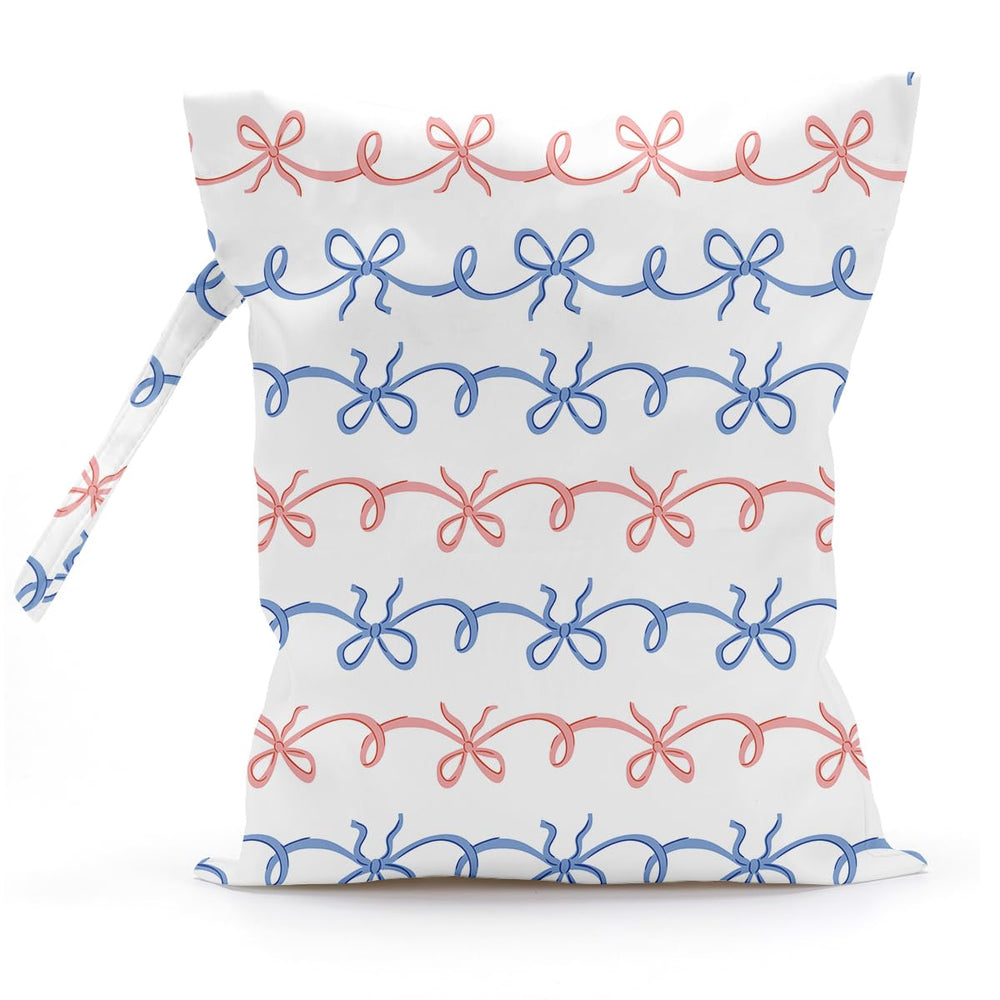 Pykfrhh wet bag handle design keeps bag easy to hang.