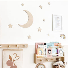 QENWWENG wooden stars add tactile warmth to a baby room décor