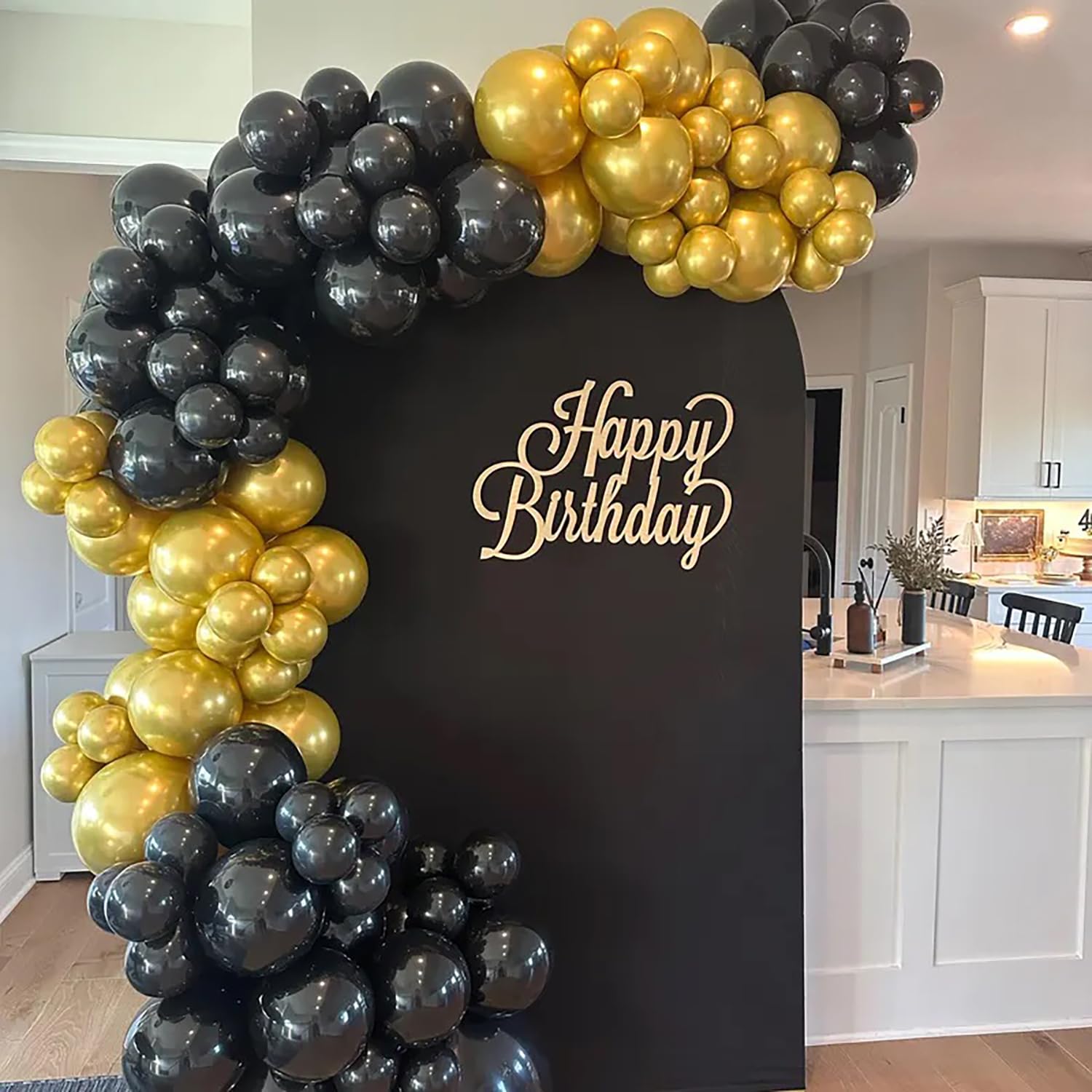 QENWWENG Happy Birthday Wood Sign is easy to hang on doors or walls