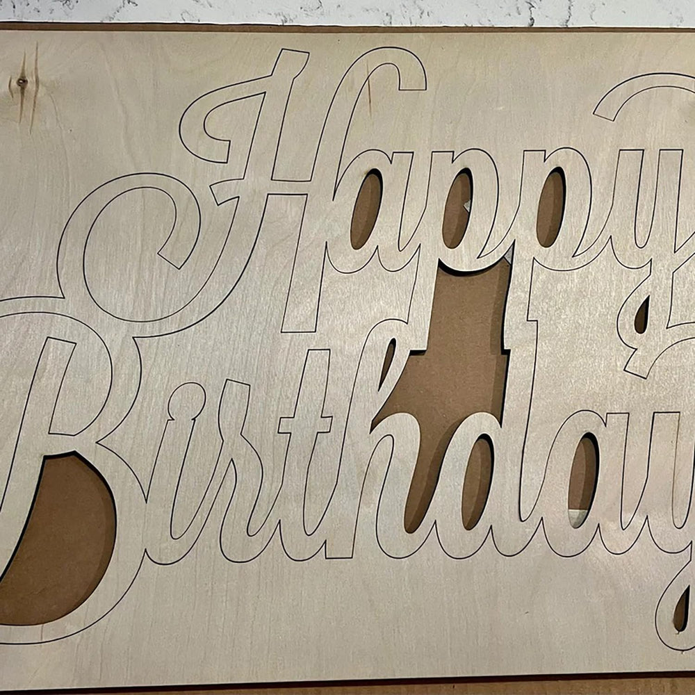 QENWWENG Happy Birthday Wood Sign adds an elegant wall display to any party backdrop