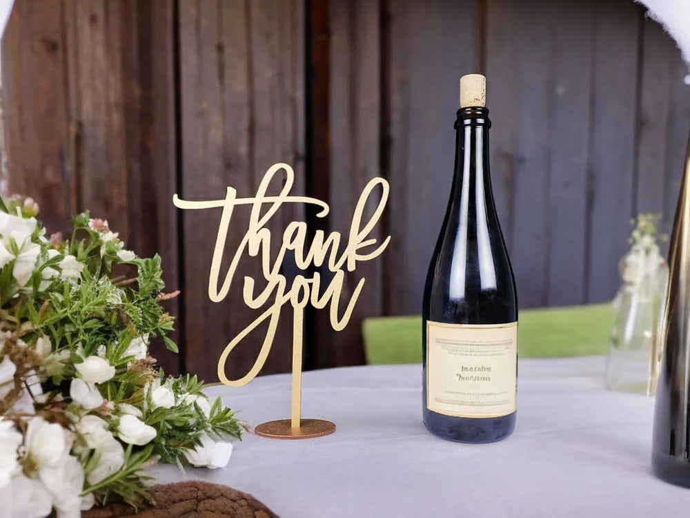 QENWWENG Thank You Table Sign Wooden Sign on Stand displays sturdy upright presentation.
