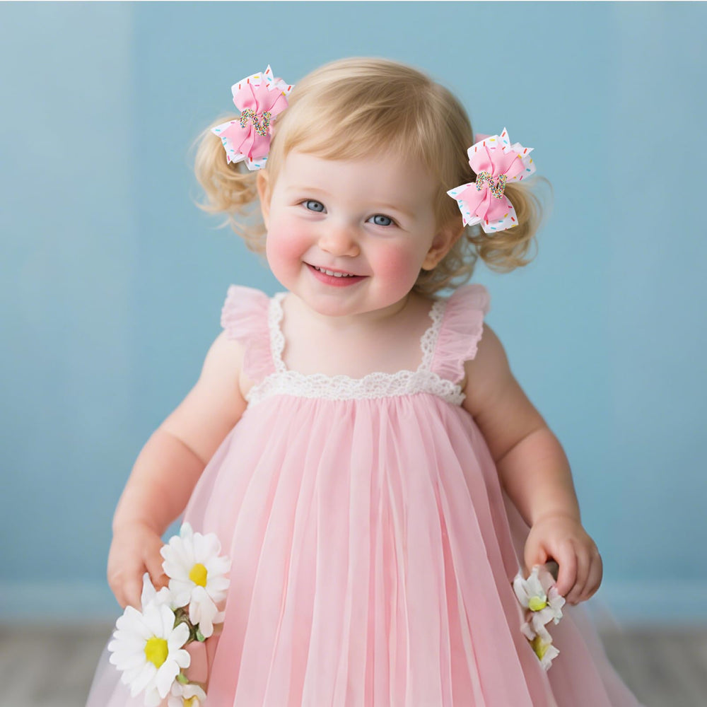 QIUJALE secure, comfortable clip suits active little ones during celebrations