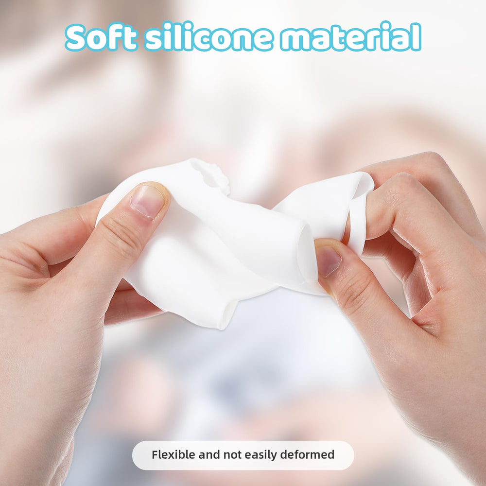 Qiuruoo textured grip sleeve helps babies hold bottles more securely.