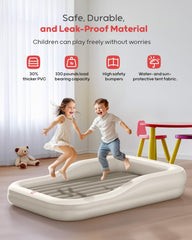 QPAU bed mosquito-net close-up protects toddlers from bites during camping.