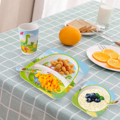 Qshare Bamboo toddler dinnerware cup helps little hands grip and sip safely.