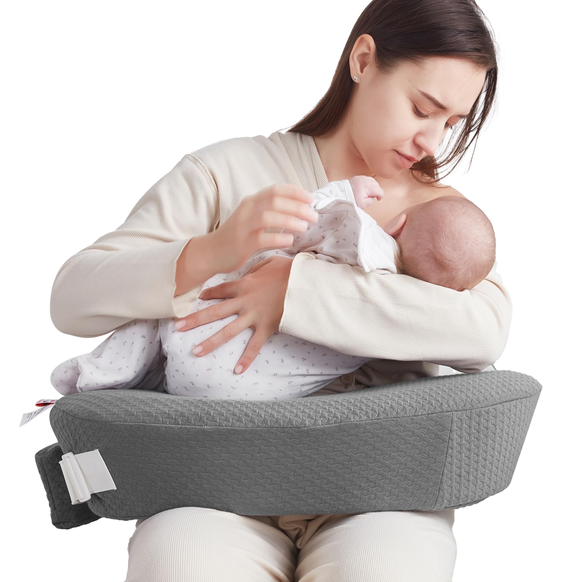 QSTEHEML nursing pillow arrives vacuum-packed and expands to full size.
