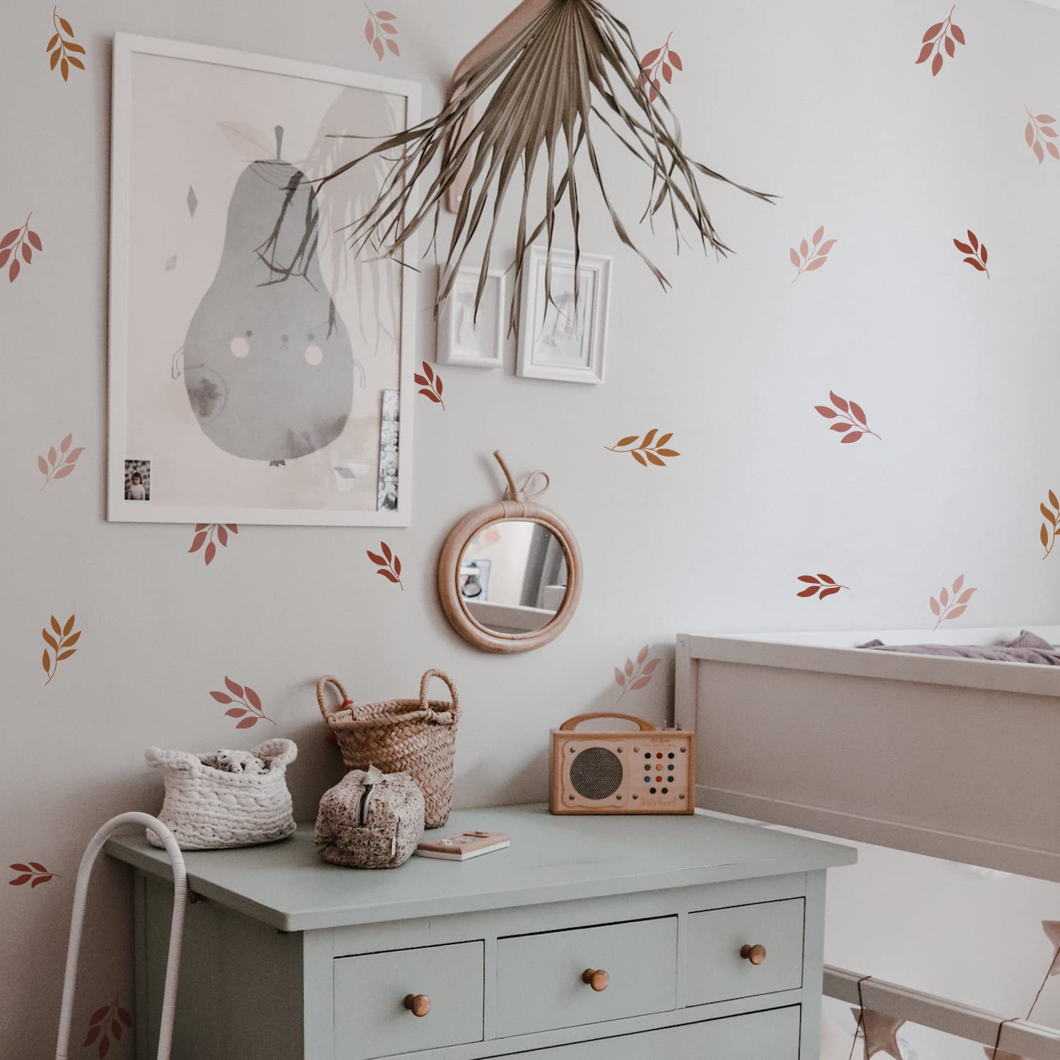 QUCHENG Boho wall stickers sun moon doodles create sunny accents on smooth surfaces.