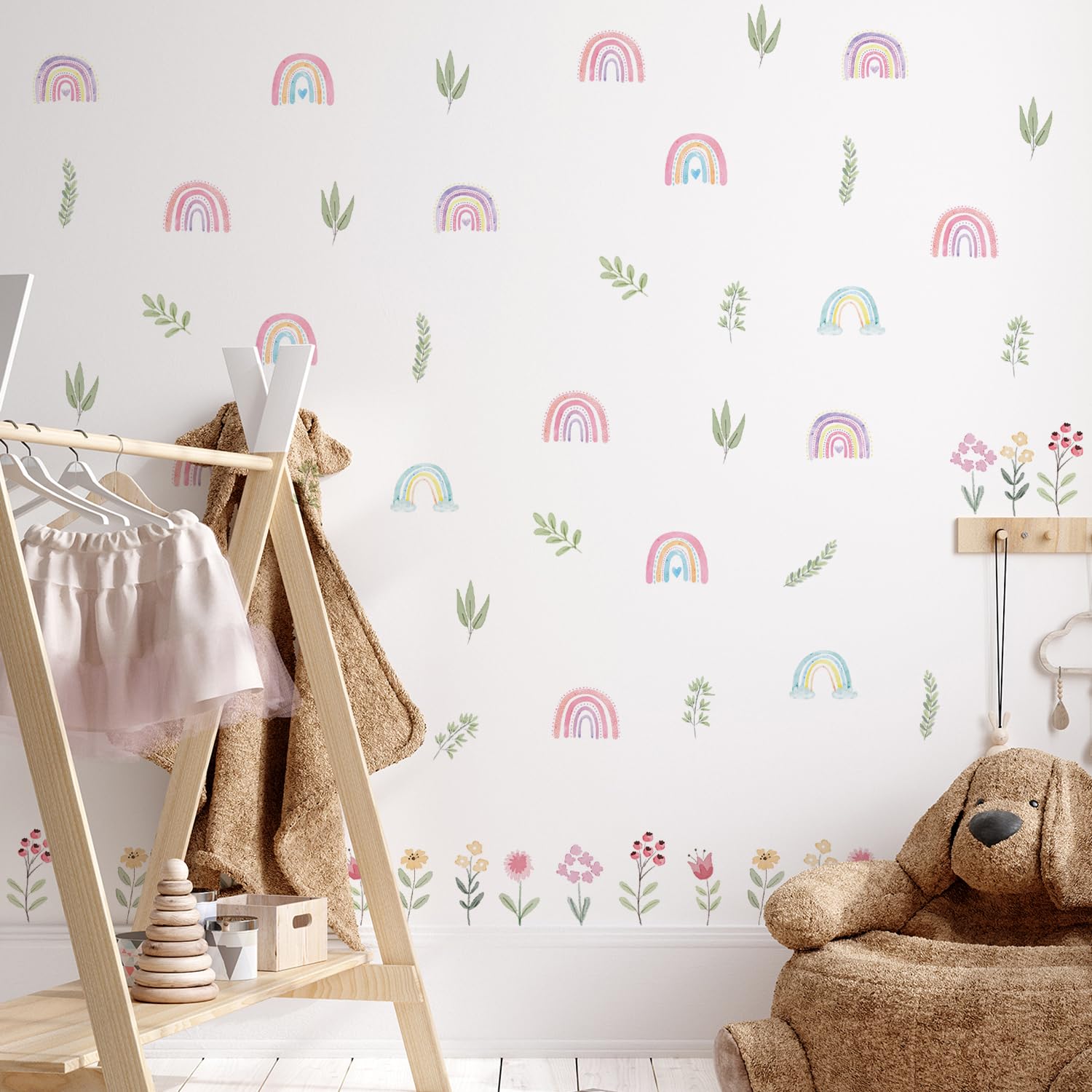 QUCHENG removable vinyl wall decal offers flexible decorating without permanent commitment.