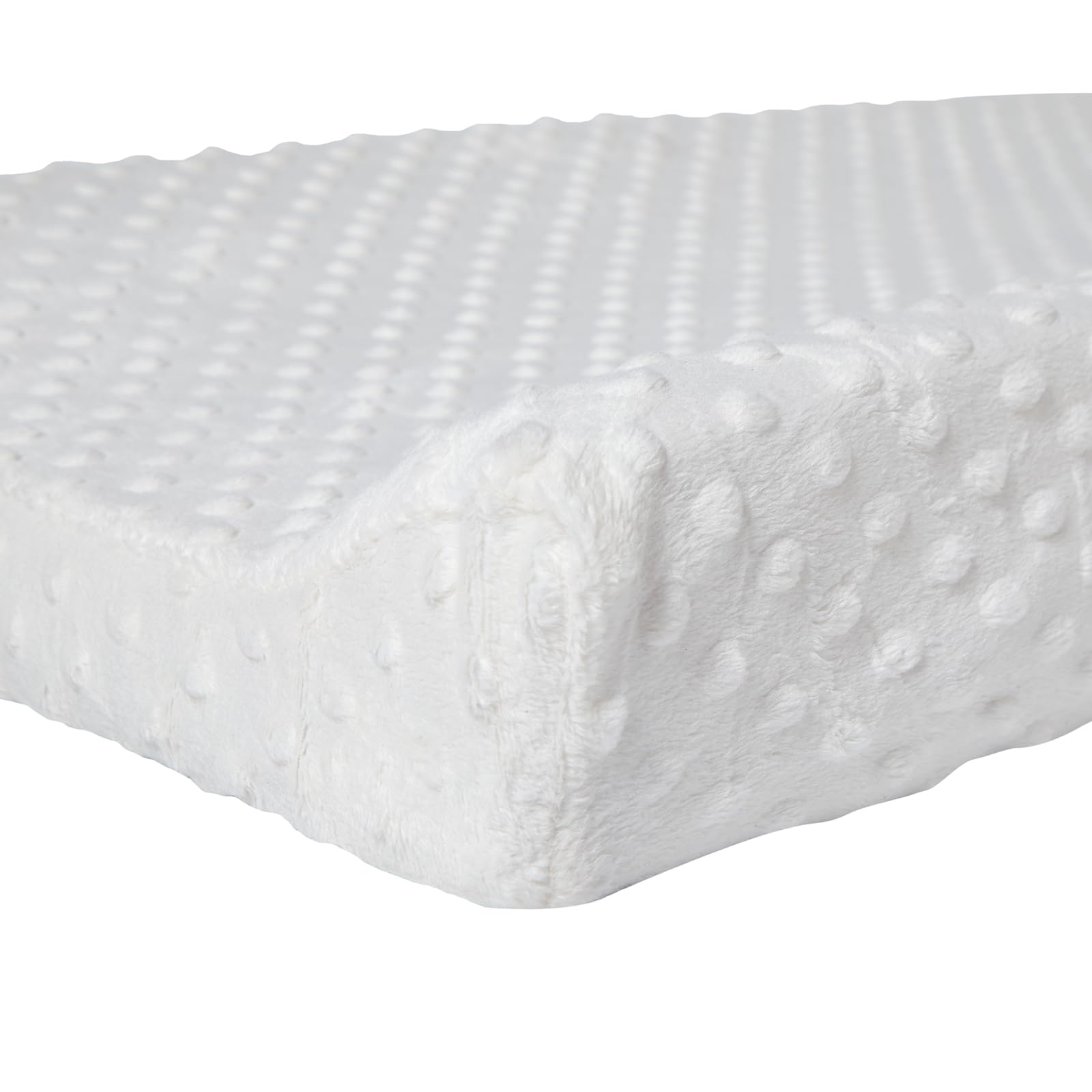 QUENESS close-up stitching emphasizes durability and soft texture along the edges