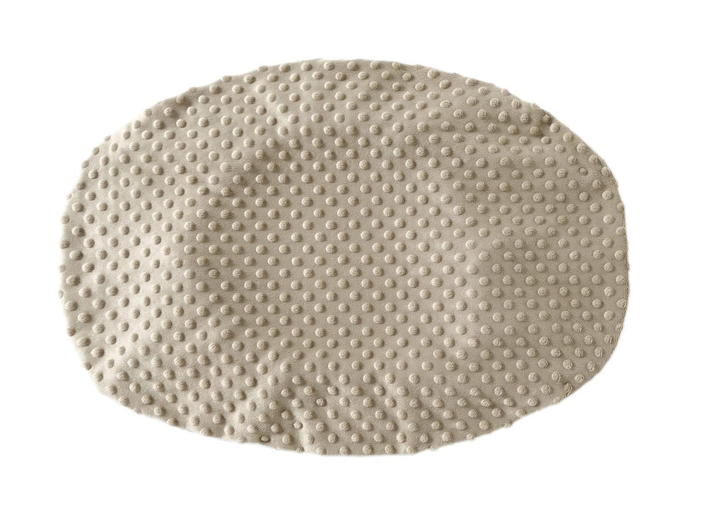 QUENESS BABY 32x16 inch fit ensures snug coverage for standard changing pads.