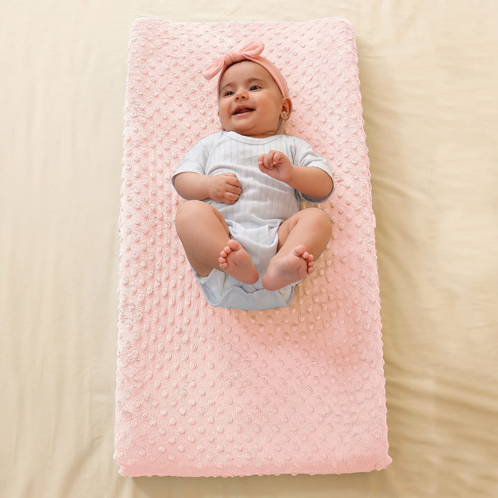 QUENESS plant-reactive dyeing keeps color vibrant and soft.