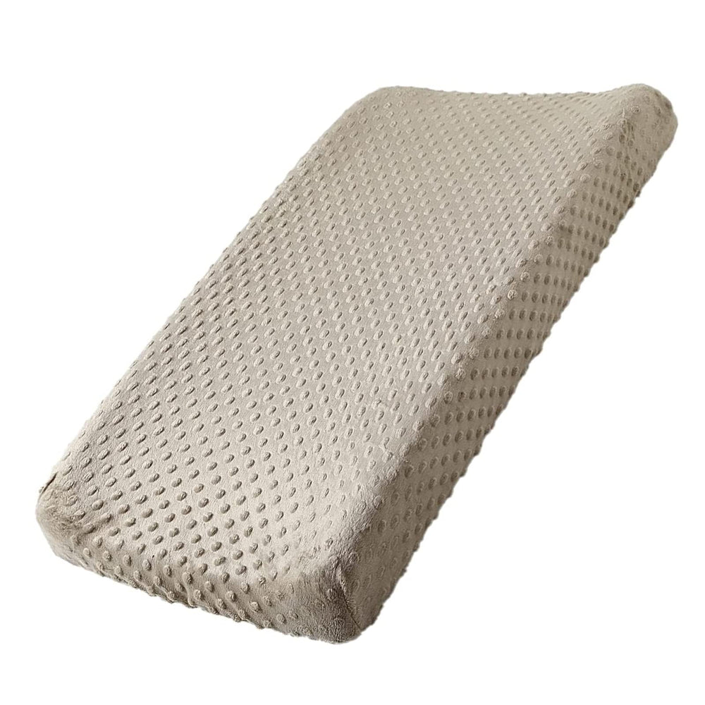 QUENESS BABY changing pad cover in soft fleece keeps baby cozy during diaper changes.