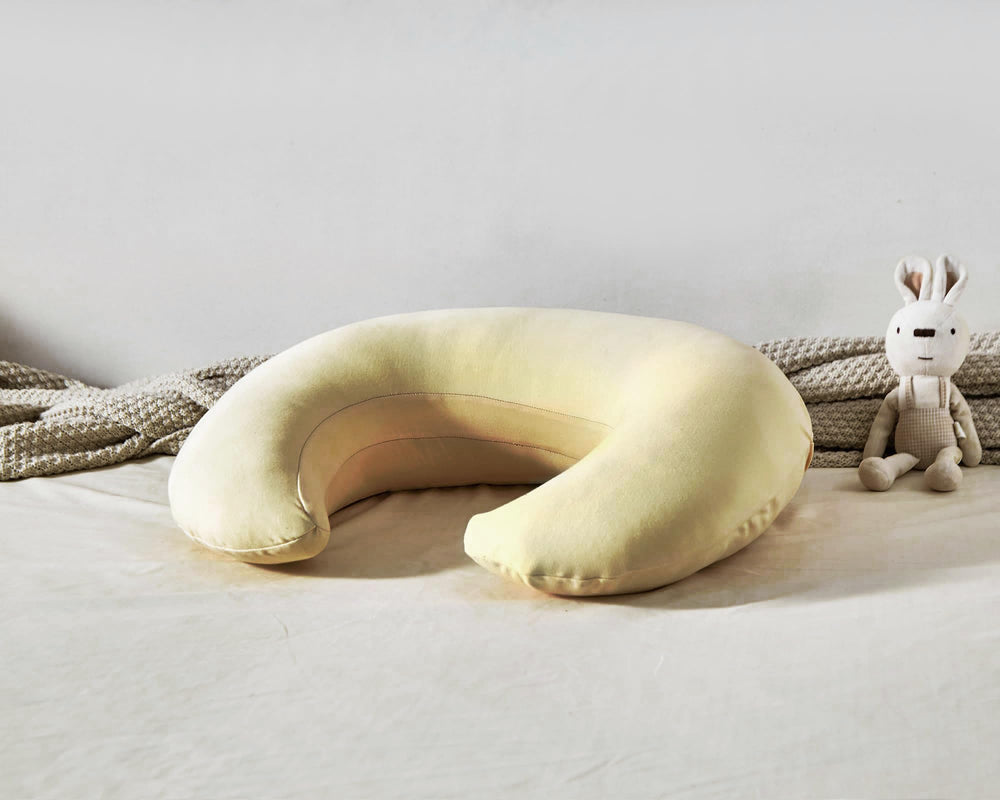QUENESS packaging compresses for safe shipping and space-saving storage.