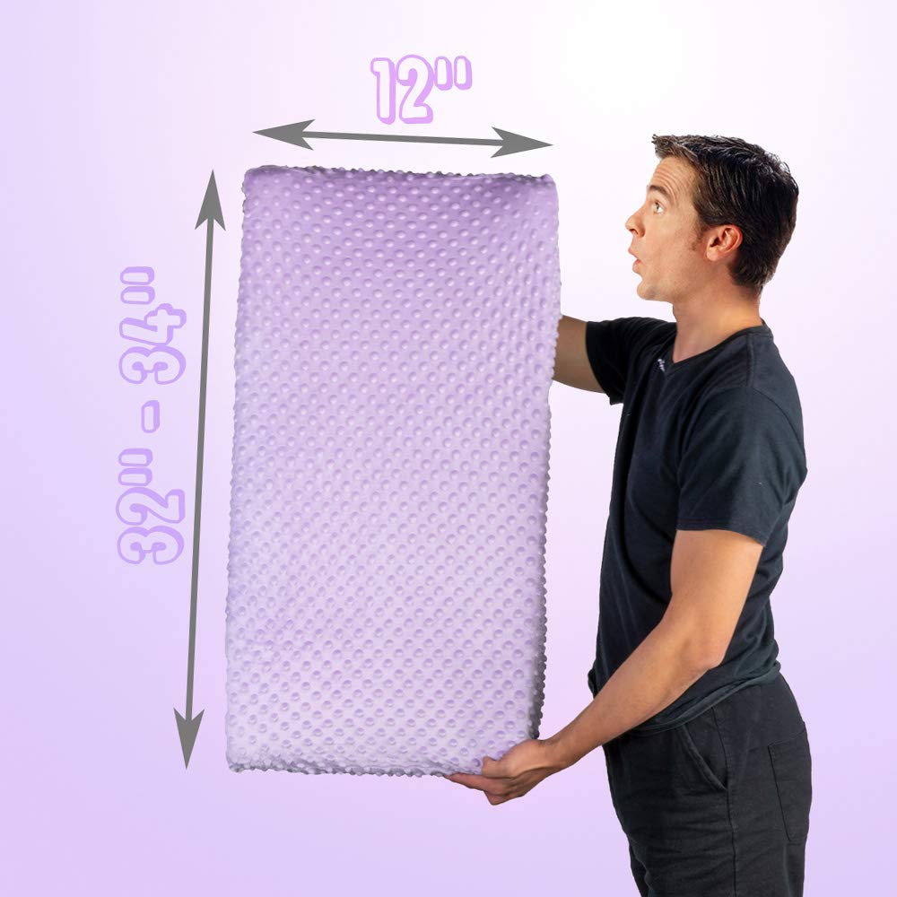 QUENESS Orchid cover on bassinet mattress demonstrates versatile nursery setup