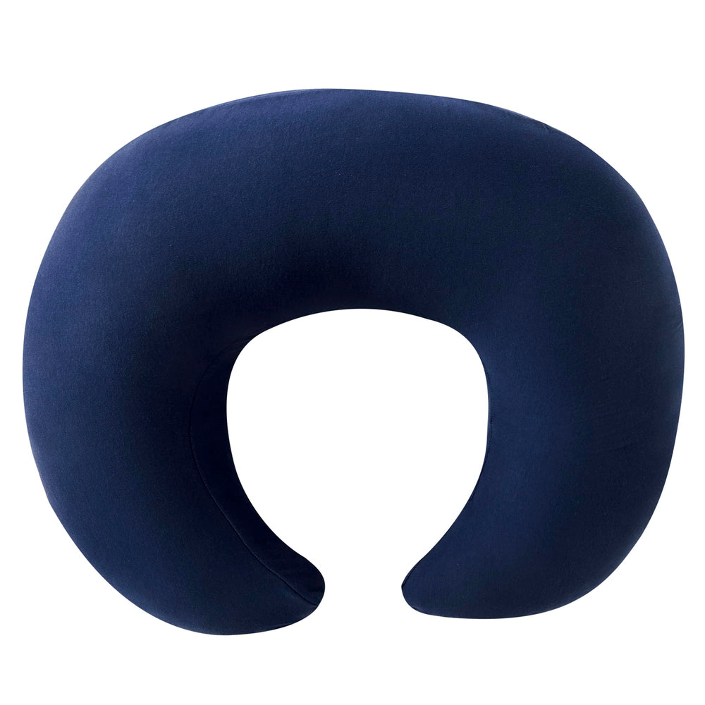 QUENESS plus-size nursing pillow used for propping during lounge time